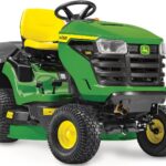 John Deere Rasentraktor X147R Modell 2025