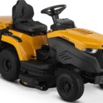 Stiga Rasentraktor Estate 598 W mit Mulchkit, Anhängerkupplung und Ladegerät